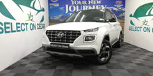 Load image into Gallery viewer, 2022 Hyundai Venue 1.0 TGDI Glide Auto Petrol
