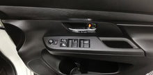 Load image into Gallery viewer, 2022 Toyota Rumion 1.5 SX

