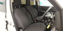 Load image into Gallery viewer, 2022 Toyota Rumion 1.5 SX
