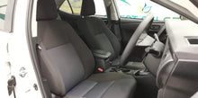 Load image into Gallery viewer, 2024 Toyota Corolla Quest 1.8 Auto
