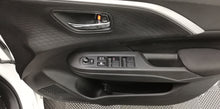 Load image into Gallery viewer, 2025 Suzuki Swift 1.2 GL

