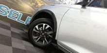 Load image into Gallery viewer, 2025 Suzuki Swift 1.2 GLX Auto
