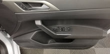 Load image into Gallery viewer, 2018 Volkswagen Polo 1.0 TSI Comfortline Manual

