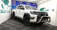 Load image into Gallery viewer, 2021 Toyota Hilux 2.8 GD-6 Raised Body Legend Double-Cab
