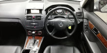 Load image into Gallery viewer, 2007 Mercedes-Benz C-Class C 220 CDi Classic Auto Diesel
