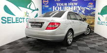 Load image into Gallery viewer, 2007 Mercedes-Benz C-Class C 220 CDi Classic Auto Diesel
